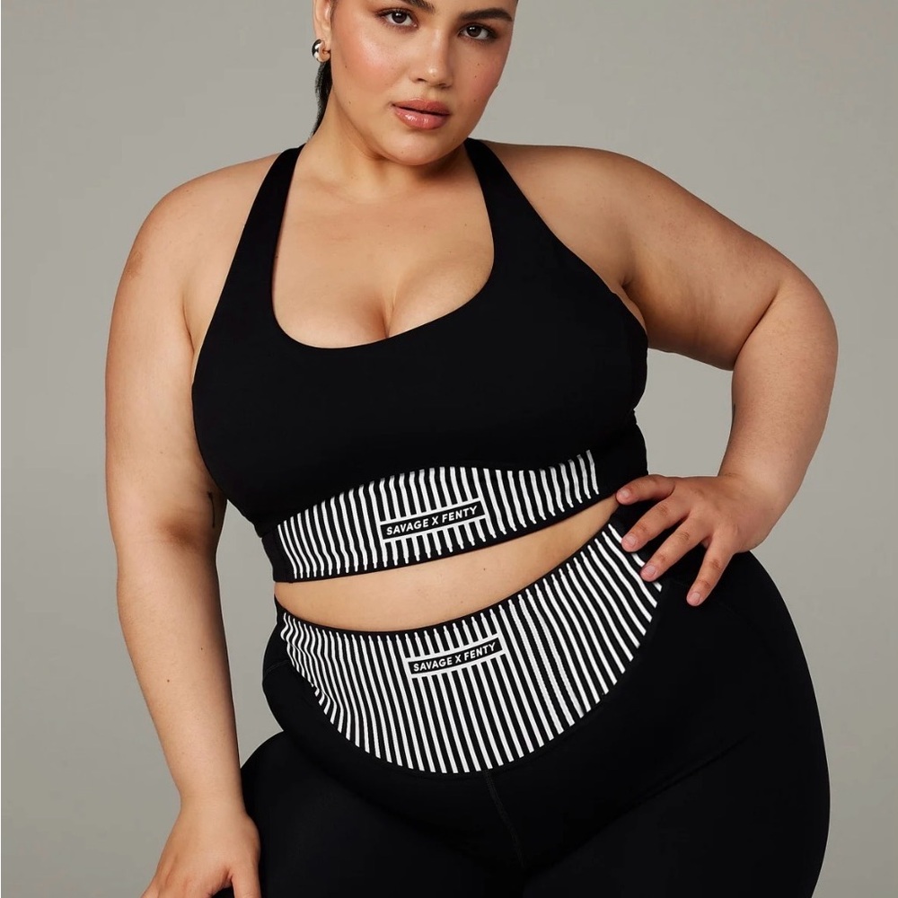 Sale! Savage X Fenty Black and White Striped Sports Bra - Picture 3 of 7